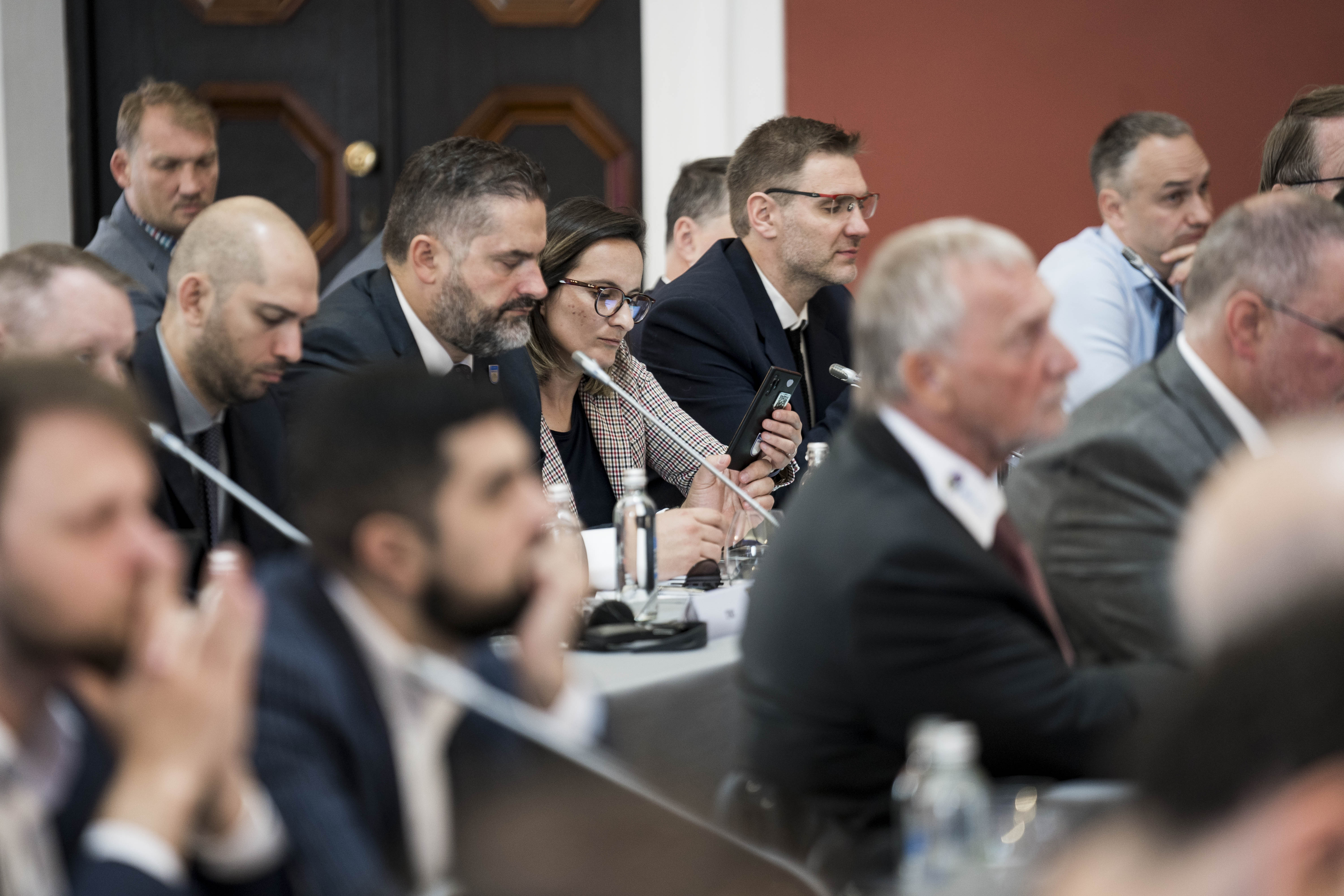 FIBA lavdëron punën që FBK po e bën për Fuqizimin e Klubeve